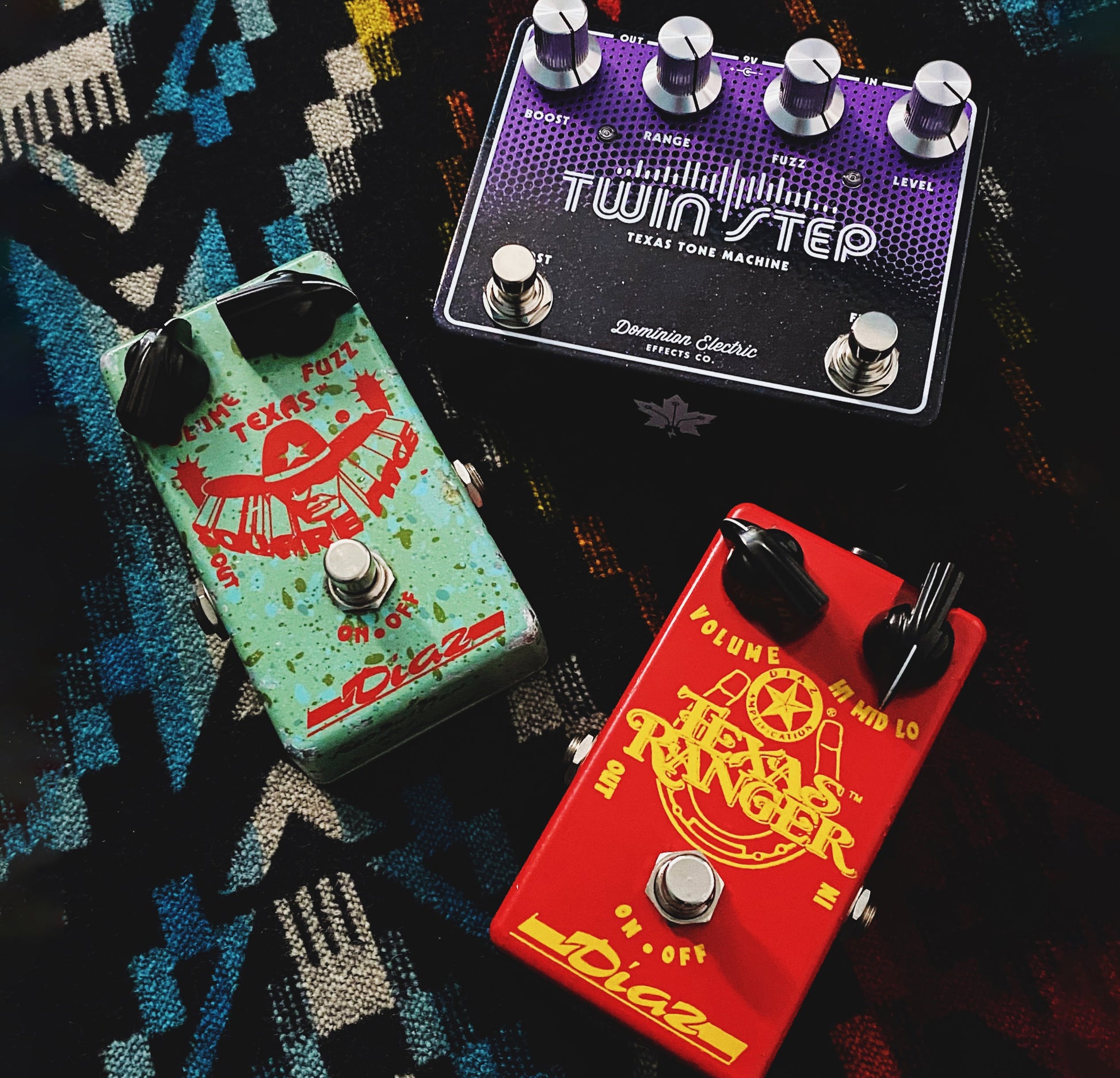 dominion fuzz pedals Twin Step Fuzz & Booster